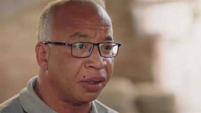 «فرحان بالناس».. شقيق شريف دسوقي يكشف آخر تطورات حالته الصحية