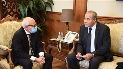 وزير التموين: إنشاء مركز الخدمات النموذجي ببورسعيد على أعلى مستوى | فيديو