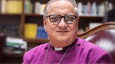 بعد 42 عاما.. منير حنا يودع الأسقفية و