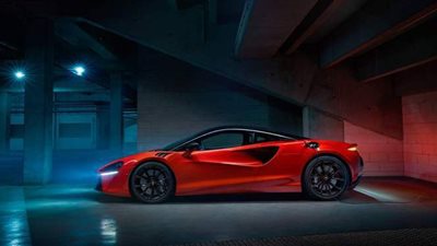 للمرة الثانية .. ماكلارين تؤجل تسليم سيارات أرتورا الهجين