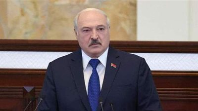 لوكاشنكو عن أزمة الطائرة البيلاروسية: كانت تشكل خطرا على محطة نووية