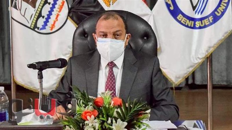 الدكتور منصور حسن