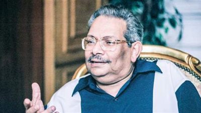 أسامة أنور عكاشة.. قصة أخصائي اجتماعي بدور رعاية أحداث إلى أشهر كتاب الدراما بالشرق الأوسط