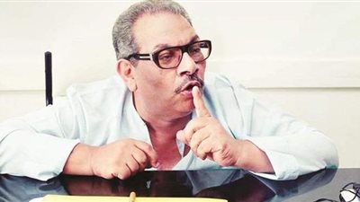 أسامة أنور عكاشة يحكى عن مواقف فى حياته كادت تدمره