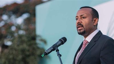 يدفع بلاده لكارثة.. كابوس العقوبات الدولية يهدد عرش آبي أحمد