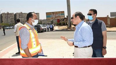 السيسي يشدد على الالتزام بالجداول الزمنية للانتهاء من محاور شرق القاهرة