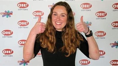 فتاة أمريكية تصبح مليونيرة بعد فوزها في يناصيب للقاح كورونا