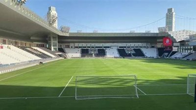 الجهاز الفني للأهلي يتفقد ملعب جاسم بن حمد قبل مباراة نهضة بركان