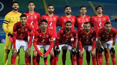 15 دقيقة.. الأهلي يبحث عن هدف التقدم أمام نهضة بركان