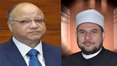 وزير الأوقاف ومحافظ القاهرة يؤديان صلاة الجمعة في مسجد مؤيد شيخ
