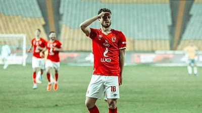 صلاح محسن يحرز الهدف الثاني للأهلي في مرمى نهضة بركان