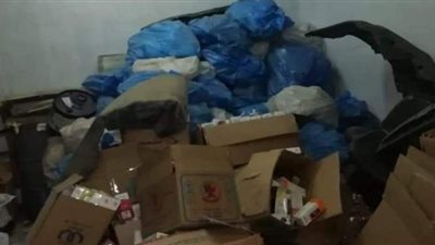 ضبط  ٢١ ألف عبوة دوائية منتهية الصلاحية بالقليوبية