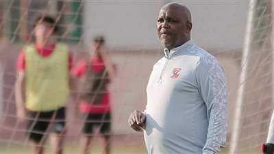 السد القطري يكرم موسيمانى بعد الحصول على السوبر الإفريقي