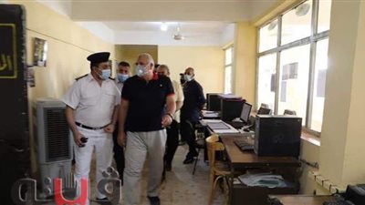 محافظ الوادي الجديد يوجه بتطوير وحدة مرور الفرافرة