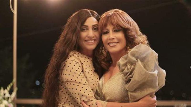 دينا الشربيني في