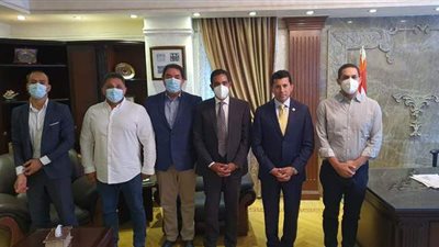 وزير الرياضة يتابع استعدادات ماراثون مدينتي