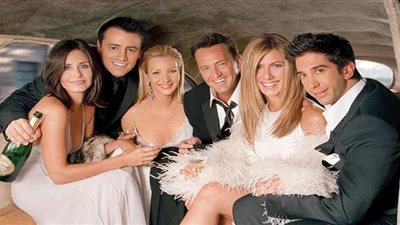 رقم خيالي.. نجوم وصناع «Friends» يحصدون نجاحا كبيرا بعد عرض الحلقة الأخيرة