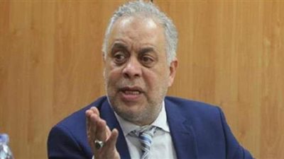 أشرف زكي: انتهى زمن الشللية في الفن وأهلا بصاحب الموهبة الحقيقية