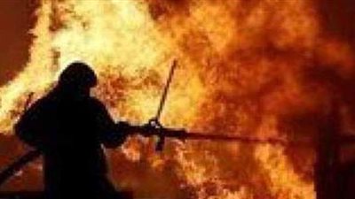 انتداب المعمل الجنائي لبيان سبب حريق مصنع بلاستيك في أوسيم
