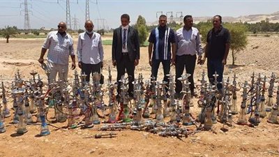 تشميع 57 مقهى مخالف وغلق قاعة أفراح في سوهاج