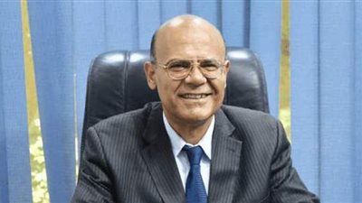 بدران: الكمامة واللقاح .. أسلحة الوقاية من سلالات فيروس كورونا الجديدة