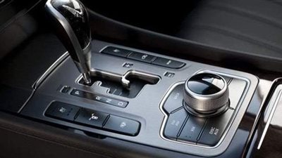 8 خطوات للحفاظ على ناقل الحركة الأوتوماتيكي من الأعطال