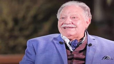 بعد الملك لير.. تفاصيل مسرحية «يحيى الفخراني» الجديدة المقرر عرضها بعيد الأضحى