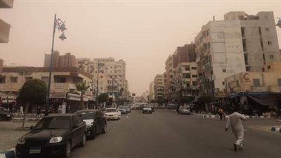 طقس حار وغيوم وأتربة على مرسى مطروح | صور