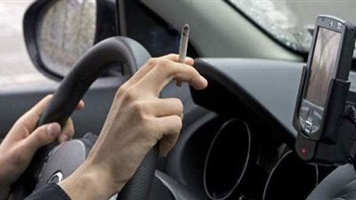 للمدخنين.. 8 طرق للتخلص من رائحة السجائر داخل سيارتك