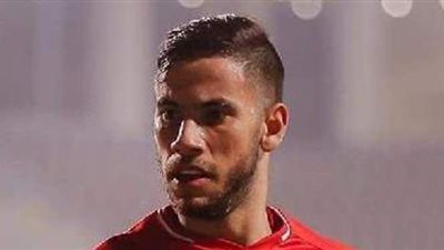 هل تكون إصابة أفشة بوابة ناصر ماهر للاستمرار مع الأهلي؟