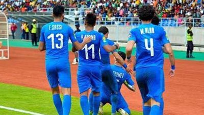 الزمالك يواجه الجونة بالزي الأزرق