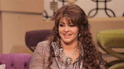 خبر سيئ للي تقدموا للزواج مني.. هالة صدقي تسخر من إنذار طلبها في 