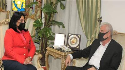 نائبة وزير السياحة تبحث الاستعدادات النهائية لعودة الوفود الروسية لشرم الشيخ