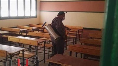 تعقيم وتطهير 330 لجنة استعدادًا لإمتحانات الإعدادية ببني سويف | صور