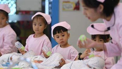 بعد تبنيها سياسة الطفل الواحد.. الصين تسمح للعائلات بإنجاب 3 أطفال