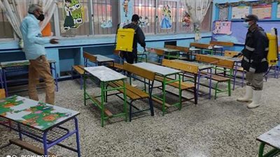 10 صور ترصد التطهير والتعقيم للجان امتحانات الشهادة الإعدادية ببورسعيد