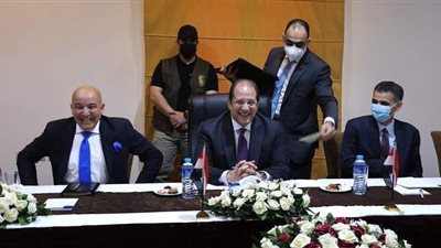 السيسي: مصر تقوم بجهد كبير من أجل تثبيت التهدئة وإنجاز المصالحة الفلسطينية.. وتعمل على إعادة إعمار غزة وإيصال كافة المساعدات