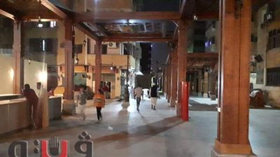 محافظ أسوان: متابعة ميدانية لالتزام المنشآت بالمواعيد الجديدة