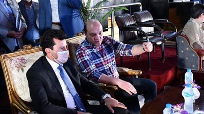 وزير الرياضة يشهد بروفة بطولة كأس العالم للجمباز بصالة إستاد القاهرة
