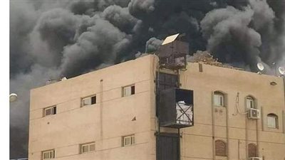 حريق هائل في مصنع للفوم بالعاشر من رمضان | صور