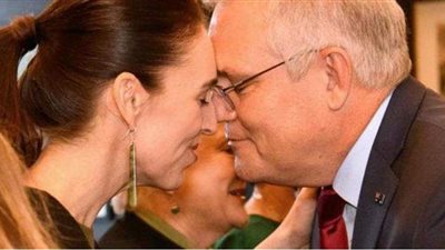 تحية الأنف.. حكاية تقليد سرق الأضواء من اللقاءات السياسية بين الزعماء