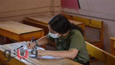 طالبات الإعدادية بالقليوبية: امتحان العربي سهل.. وسؤال التعبير عن كورونا| فيديو