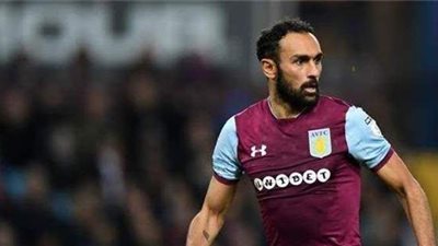 حقيقة تعاقد الأهلي مع أحمد المحمدي بعد رحيله عن أستون فيلا