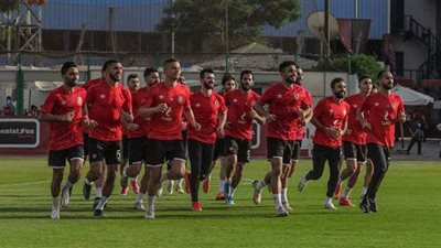 مران الأهلي .. تدريبات بدنية وتقسيمة بعد انتهاء فترة الراحة