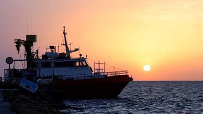 غرق 23 مهاجرا وإنقاذ العشرات في انقلاب مركب قبالة سواحل تونس