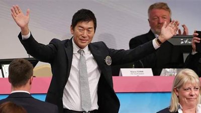 رئيس الاتحاد الدولي للجمباز يصل القاهرة لحضور كأس العالم