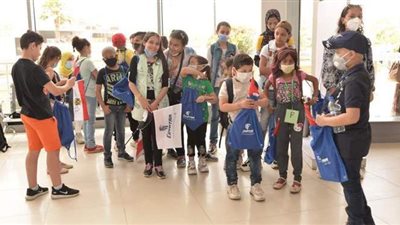 مصر للطيران تنظم جولة ترفيهية لأطفال مستشفى ٥٧٣٥٧ بمدينة كيدزانيا