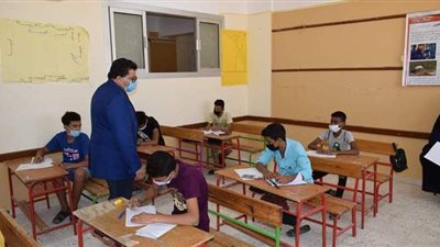 تعليم جنوب سيناء: 97% من الطلاب أدوا امتحان العلوم بالشهادة الإعدادية