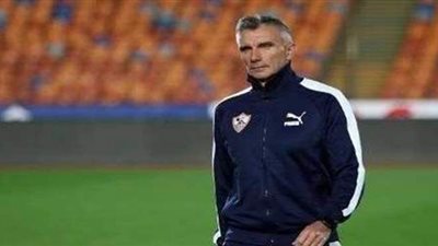 أزمات خلف أسوار 