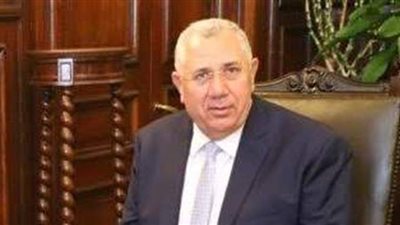 وزير الزراعة يوجه بحل مشكلات منتفعي الريف المصري بمنطقة المغرة